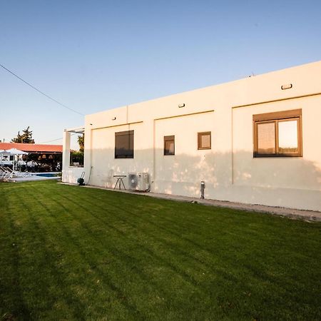 El Sueno Villa Gennadi Bagian luar foto